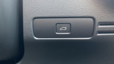 Volvo XC40 2.0 B3P Plus Dark 5dr Auto Petrol Estate